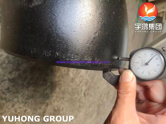 ASTM A234 WPB Raccordo a gomito a 90 gradi in acciaio al carbonio con raggio lungo verniciato nero
