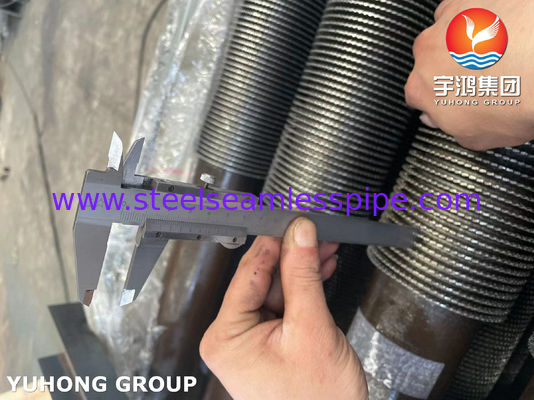 Tubo di acciaio in lega ASTM A335 Gr. P9 con pinne 11Cr, tubi a pinne dentate per forno a fuoco