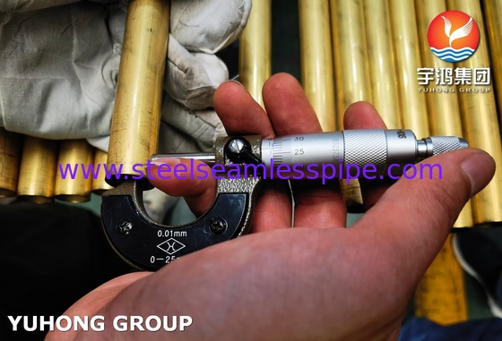 ASTM B111 UNS C68700 Tubo in ottone di alluminio CuZn20Al2 Tubo per scambiatori di calore