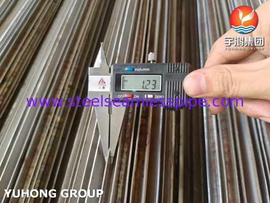 ASTM A106 A333 A179 A210, P5 P11 P22 P9, tubo a pinne longitudinale