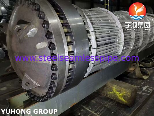 Scambiatore di calore a testa galleggiante con tubi 316L e foglio di tubi rivestito SA350 LF2/316L per una gestione della corrosione conveniente