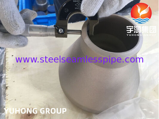 Riduttore eccentrico in rame-nichel ASTM B466 C70600 per sistema di raffreddamento