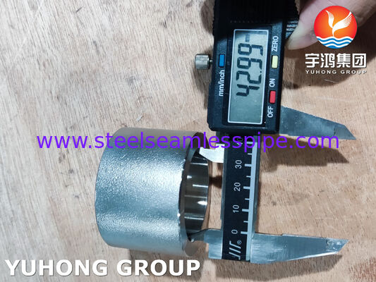 Accoppiamento ASTM A182 F304 3000# SW & NPT, Accoppiamento in acciaio inossidabile ad alta resistenza alla corrosione per saldatura a tasca e filettatura NPT per condotte industriali