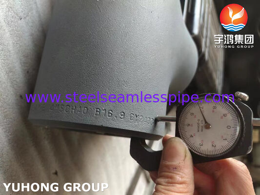 ASTM A234 WPB Tee, High Strength Carbon Steel Butt Weld Tee per sistemi di condotte di petrolio, gas e acqua