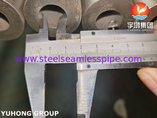 Tubo senza saldatura in acciaio inossidabile ASTM A312 / ASME SA312 TP304 TP304N TP304LN