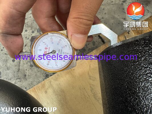 ASTM A234 WP11 CL2 Acciaio in lega Equal Tee CrMo Acciaio in lega Buttweld Pipe Fitting B16.9