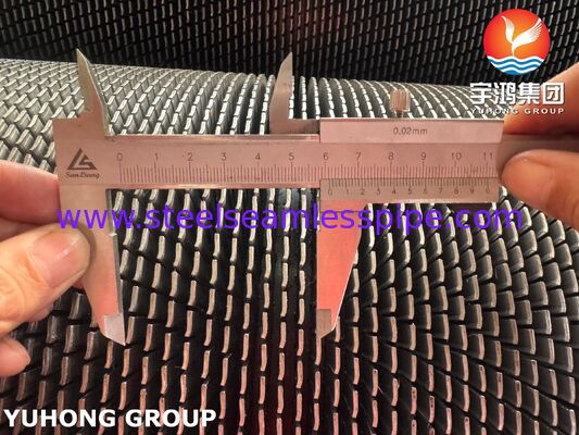 Tubi ad aletta seghettata Base ASTM A335 P22 e alette 1Cr13