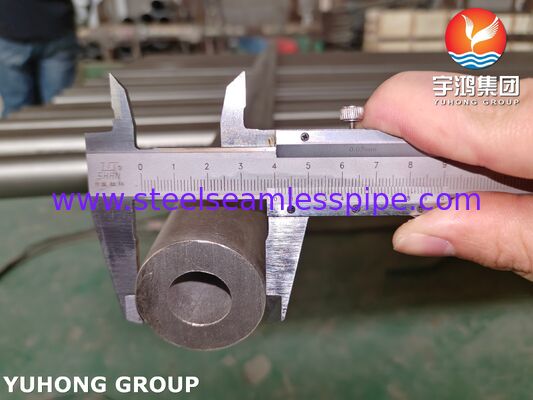 ASTM A312 TP304 / UNS S30400 Barra vuota in acciaio inossidabile senza saldatura per l'industria chimica