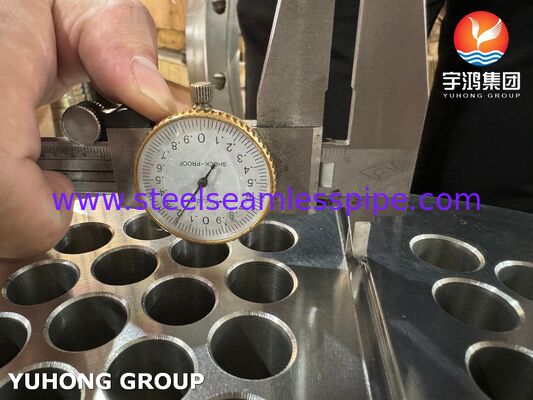 ASME SA240 SS304 Piastra Tubiera Scambiatore di Calore Forata di Precisione CNC per Servizio Petrolchimico Resistente alla Corrosione