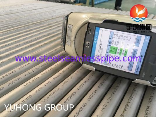 ASTM A213 TP316L Tubo senza cuciture in acciaio inossidabile ricoperto di ignizione luminosa per applicazioni con scambiatori di calore