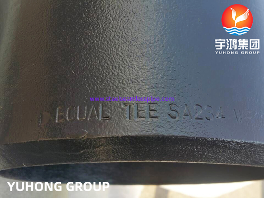 ASTM A234 WP11 Equal Tee, Saldatura a coda in acciaio al carbonio, Vernice nera a prova di ruggine