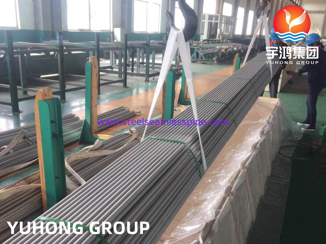 Tubo senza saldatura in acciaio inossidabile ASTM A 213 TP304/304L, TP316L, TP310S, TP316Ti, TP321/321H, TP347, TP317 ad alta resistenza per applicazioni in scambiatori di calore, riscaldamento e caldaie