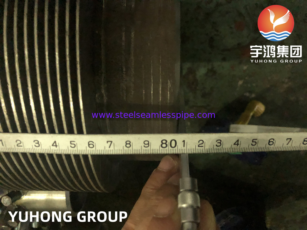 ASTM EN DIN ASTM A106 Gr.B A335 P5 P9 A312 TP304 317L Tubi a pinne a spillo