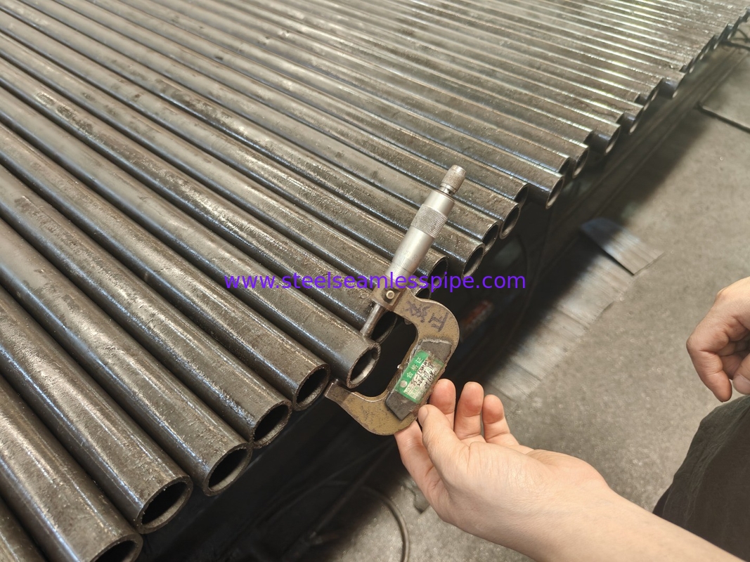 EN 10216-2 Tubo in acciaio legato 16Mo3 resistente alle alte temperature e alle alte pressioni