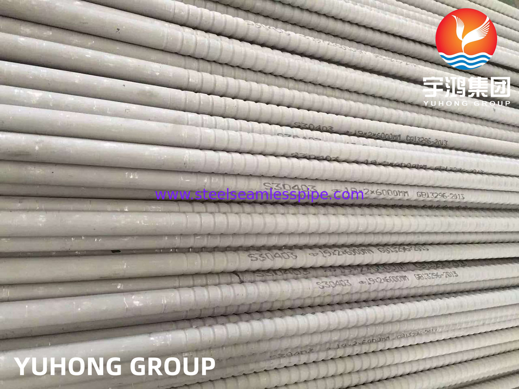 TP304 / TP304L TP316 / TP316L Tubi a pinna corrugati in acciaio inossidabile per scambiatori di calore