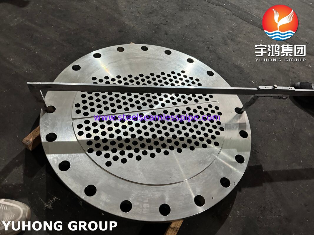 Piastra tubiera in acciaio inossidabile ASME SA240 304 con fori CNC di precisione per il nucleo dello scambiatore di calore conforme agli standard TEMA