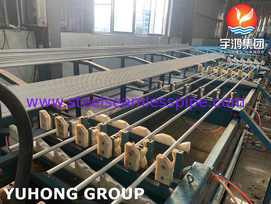 Tubo per scambiatori di calore in acido acrilico materiale ricoperto ASME SA213 TP321 25 * 2 * 9000MM,LCHIKNESS MINIMUM WAL